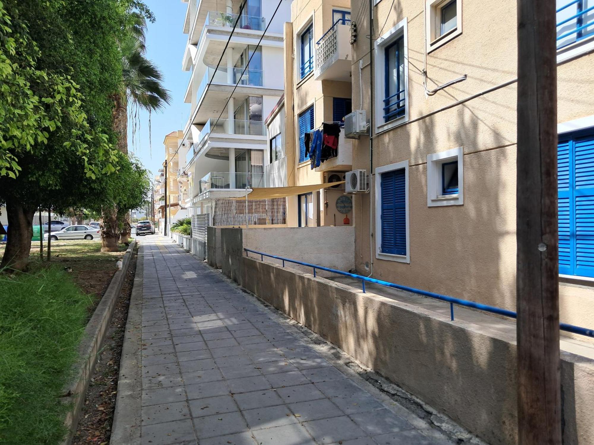 Lca2 Flat For You Apartment Larnaca Luaran gambar