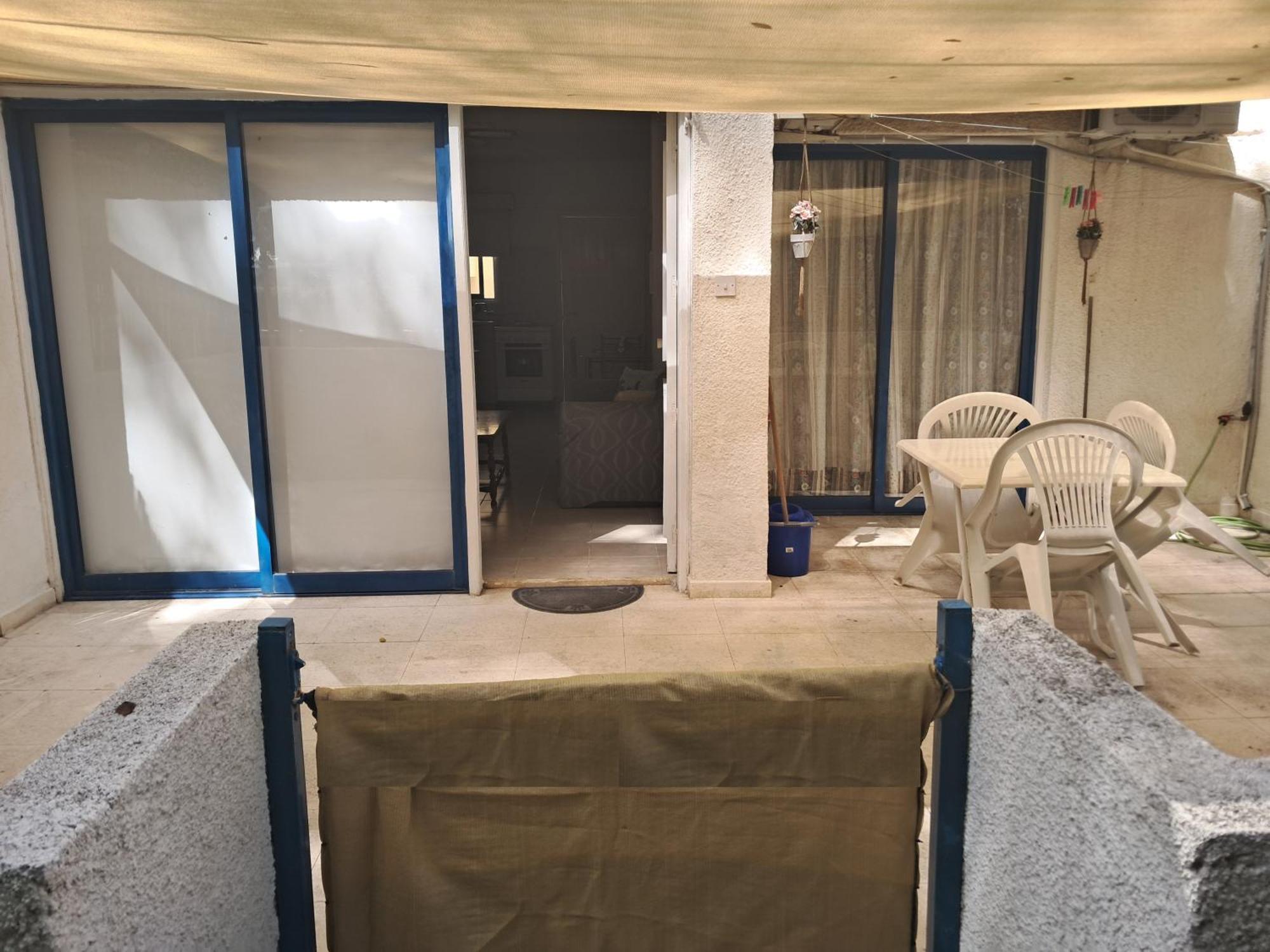 Lca2 Flat For You Apartment Larnaca Luaran gambar