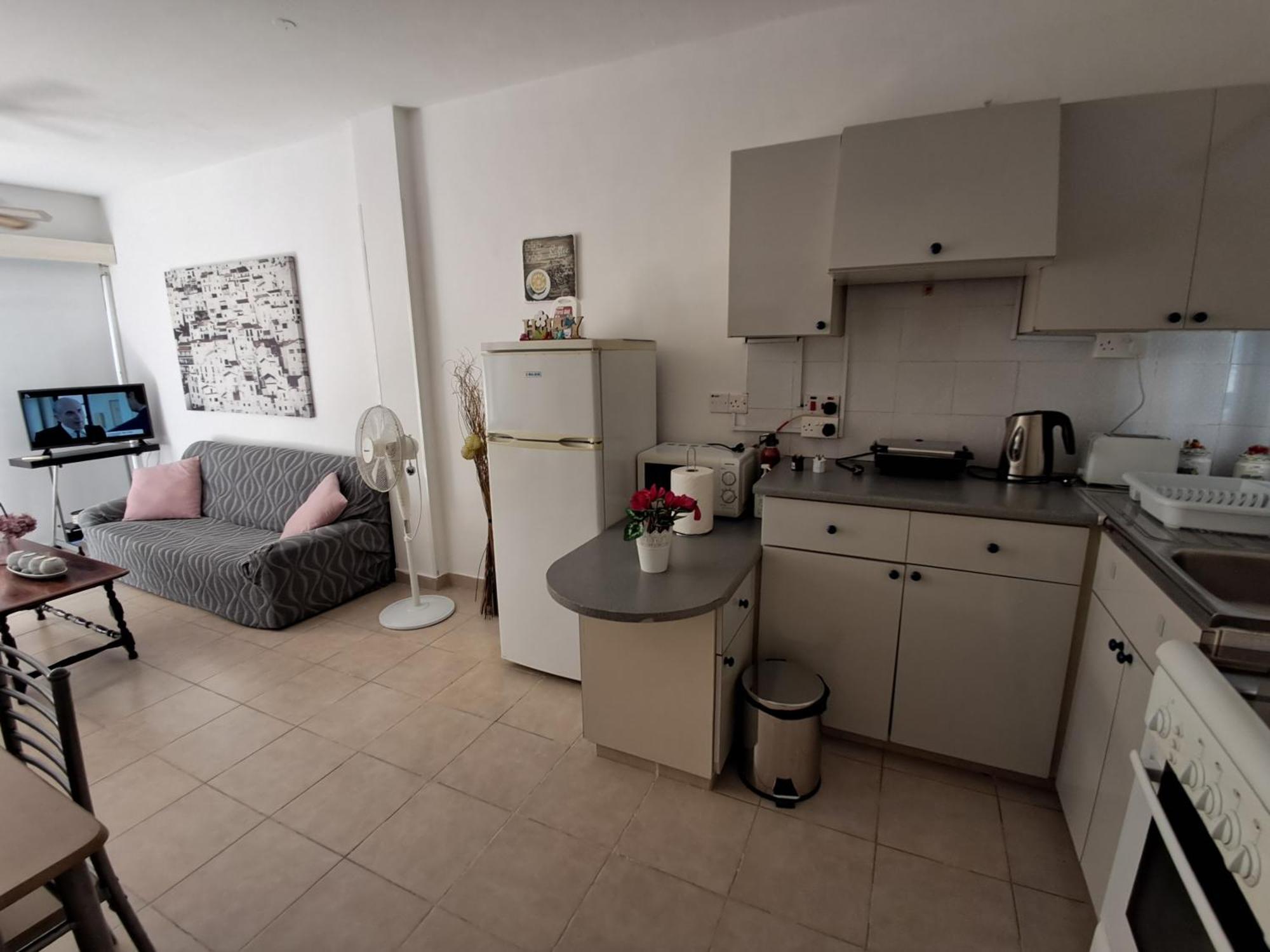 Lca2 Flat For You Apartment Larnaca Luaran gambar